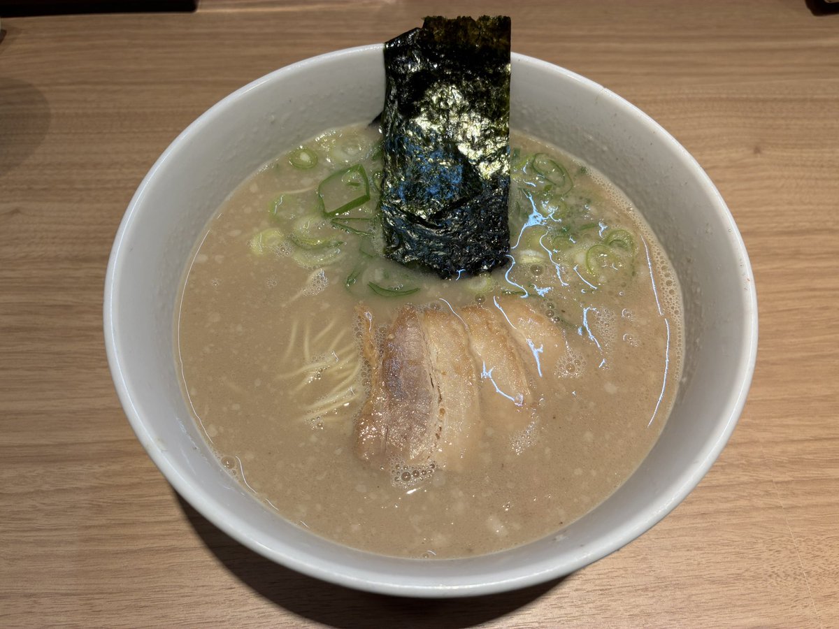 takastops's tweet photo. ふくおか！！！！！はかた！！！！ https://t.co/lKhuUMXsyj