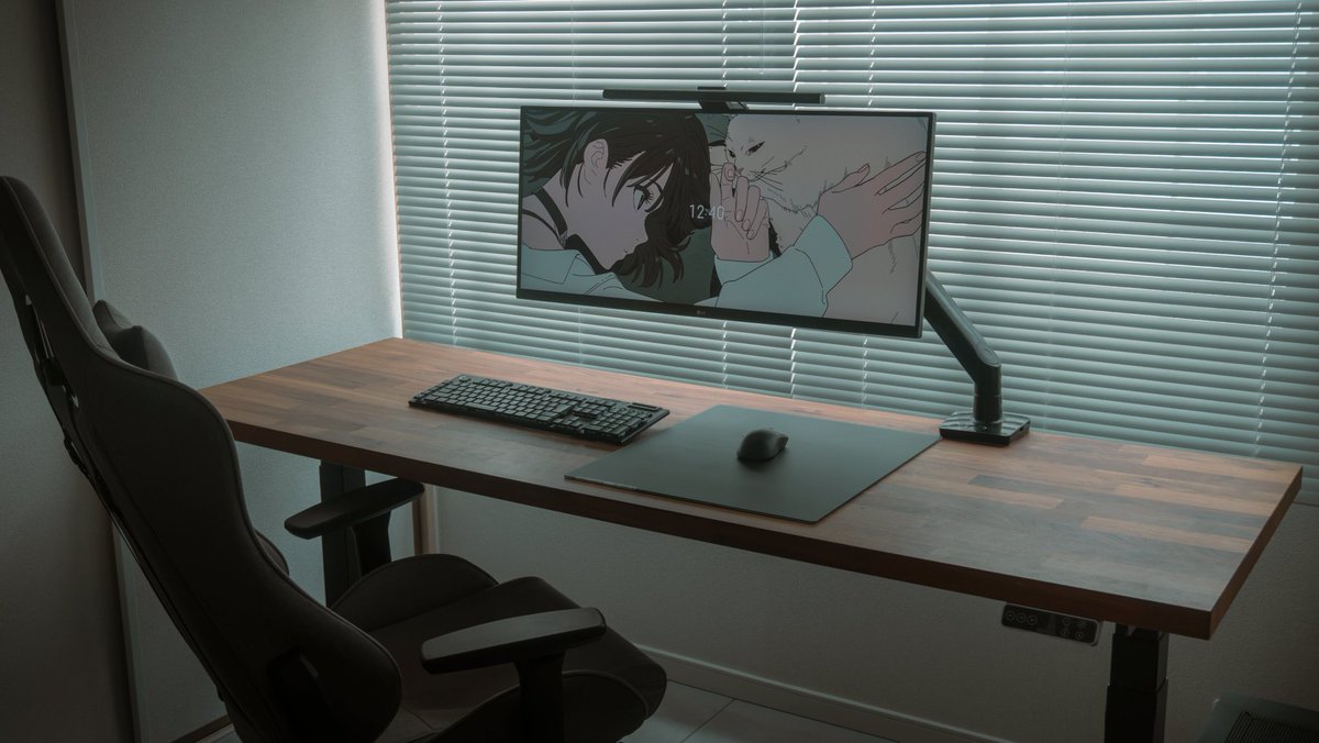 _M4NVOU's tweet photo. FlexiSpot E7取り付け後のドシンプルデスク

#desksetup https://t.co/TJVwcJOCt3