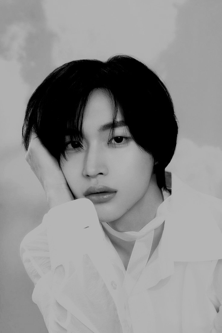 ctrlwb's tweet photo. [prompt] a modern gossip girl-esque au wherein 넨's thirst for social revenge against a cheating ex leads him straight into a no-strings-attached pact with 톤. 

or

tonnen are just stubborn kids pretending they aren't completely obsessed with each other. https://t.co/dUQB18qXBr