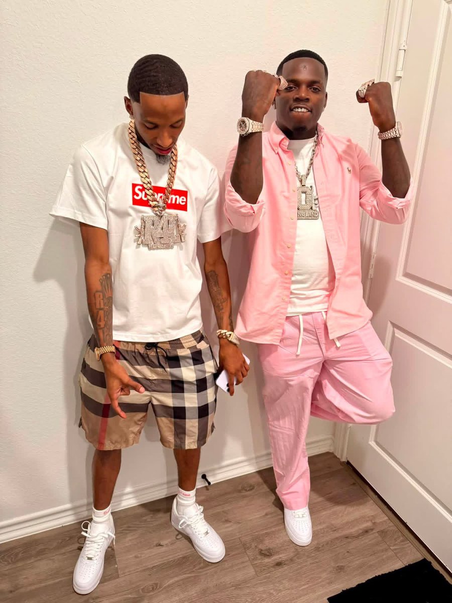 the_only_boogie's tweet photo. Pink Hit Different On A Thug ๐๐ฆ
๐ฅ #TheWizard !!! #CMG https://t.co/R8oFVQvOTe