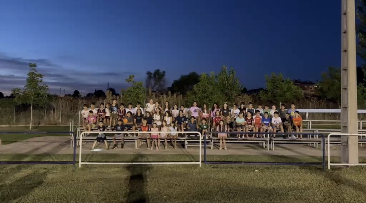 PpSantovenia's tweet photo. 🏕️CAMPAMENTOS URBANOS
Hemos incorporado las veladas nocturnas, un momento muy especial donde los peques disfrutan de juegos, risas, sorpresas y actividades que convierten una tarde cualquiera en un recuerdo inolvidable.

https://t.co/TW5WyOnymZ https://t.co/6v9ZnrCXy9