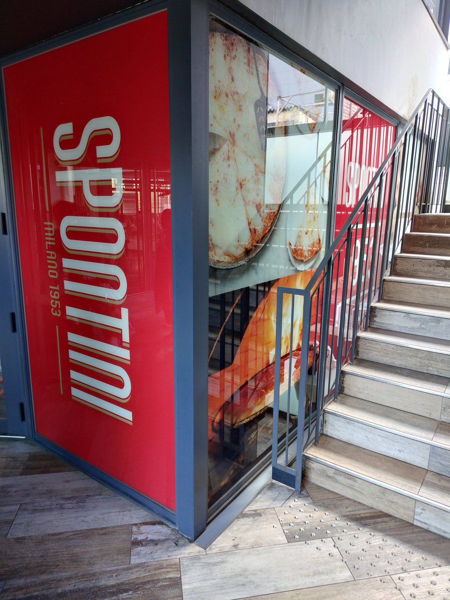 Bellossbom's tweet photo. まさに今から利用しようとしている店で草
人生史上一番総長に近付いた日となった https://t.co/4ruRsGM41J