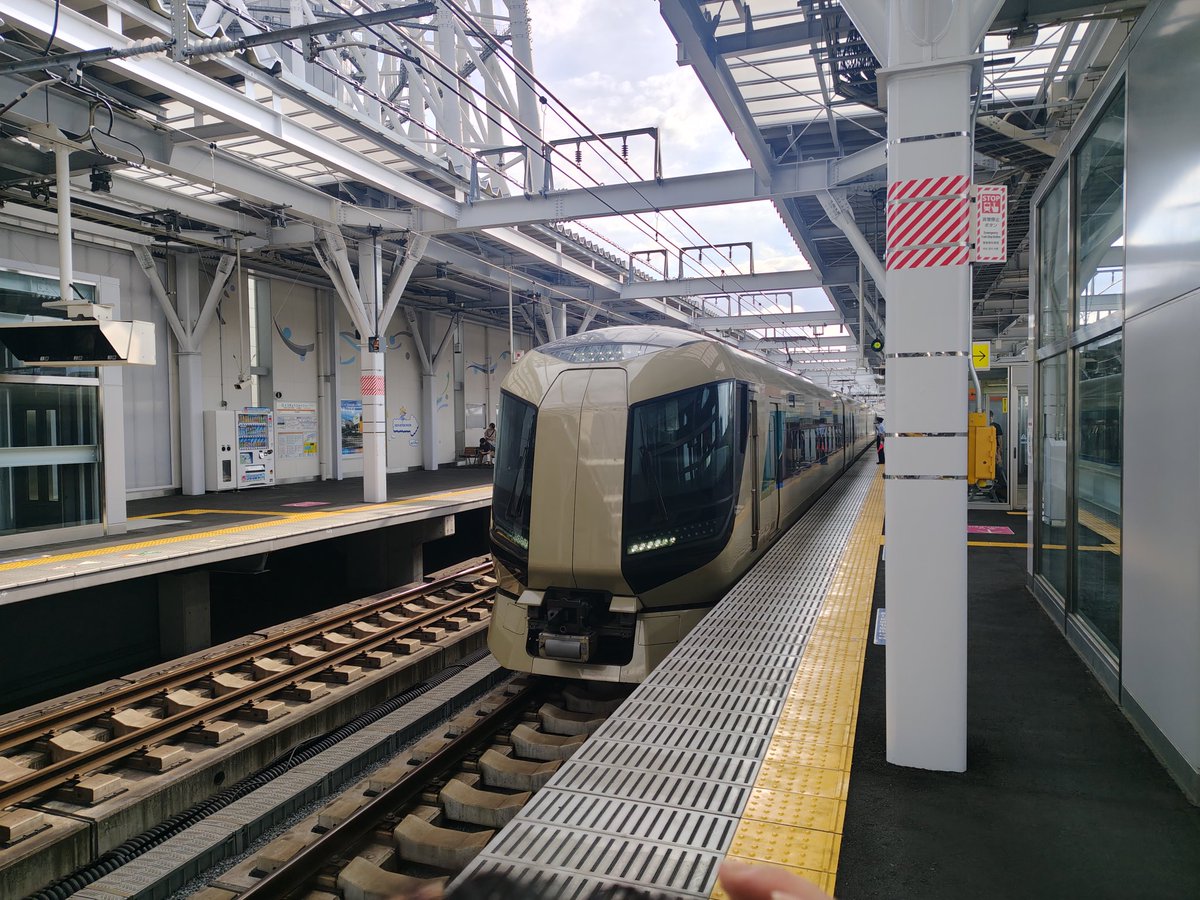damehibi's tweet photo. リバティ乗った https://t.co/EI4cBg3hdN