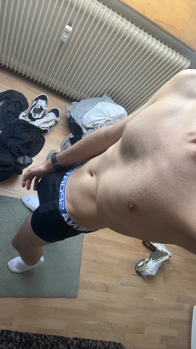 18ansgaymer's tweet photo. compile de mon paff ‼️
surtout quand je suis entrain de geek…

https://t.co/neyiqIov1y https://t.co/Rk7DgcCt3f