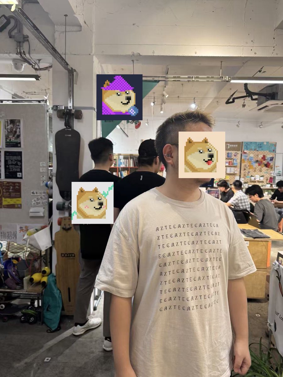 nicheddy's tweet photo. The main reason I like @aztecnetwork T-shirts is that they're very discreet. 

Most blockchain projects put big, obvious branding on their T-shirts, which makes me feel like it's risky to wear them out in public.

But with Aztec merch, it's a completely different story. Even though the designs cover a large area of the shirt, very few people actually recognize the "Aztec" branding. And even if they do, they'll probably just assume it's referring to the Aztec civilization rather than the crypto project.

But for people who are already familiar with the Aztec project, they'll immediately recognize it as a programmable privacy protocol. It's like an unspoken understanding between those who know.

I don't know if that was the designer's original intention, but I really appreciate this design philosophy.