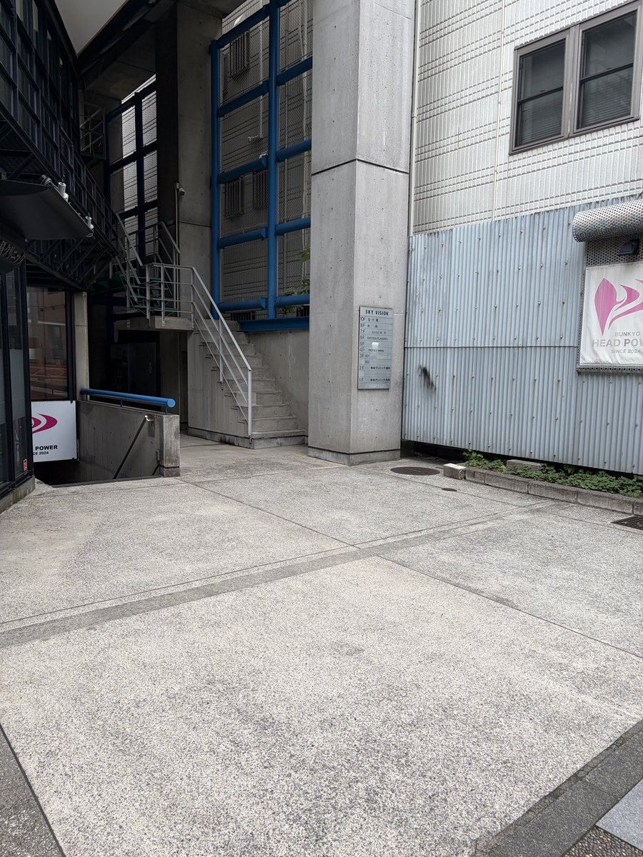 c_c_mar's tweet photo. 場所���ちらB1です！ https://t.co/kdhIn1TldA