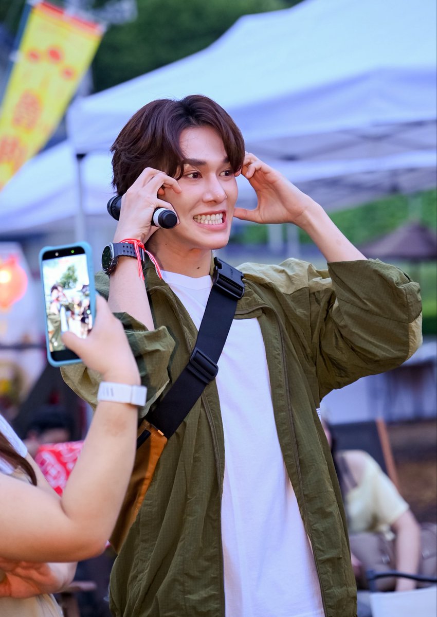 chocobabii___p's tweet photo. เพิ่งว่างนั่งไล่ดูรูปในทริปโออิชิ ชอบ2รูปนี้ของสกายนานิง่าา น่ารักมากแต่ก็ดื้อมากกกกกก 😂😂

GFSN OISHI JAPAN TRIP

#OishixGFSNTrip2026
#SkyNani #สกายนานิ https://t.co/ANSnFoBCU5
