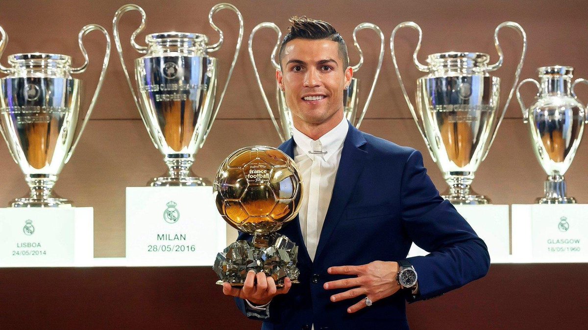 ChrisSays01's tweet photo. A 7-game tournament doesn't erase 20+ years of footballing excellence. 🐐 https://t.co/S9R0sglhx9