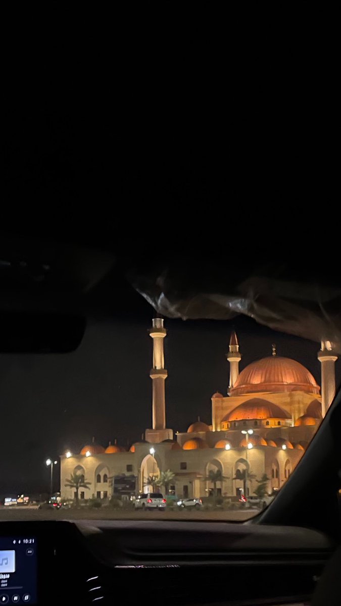 il8av's tweet photo. حائل يابعد حيي❣️🌻 https://t.co/FuoHuZWvXW