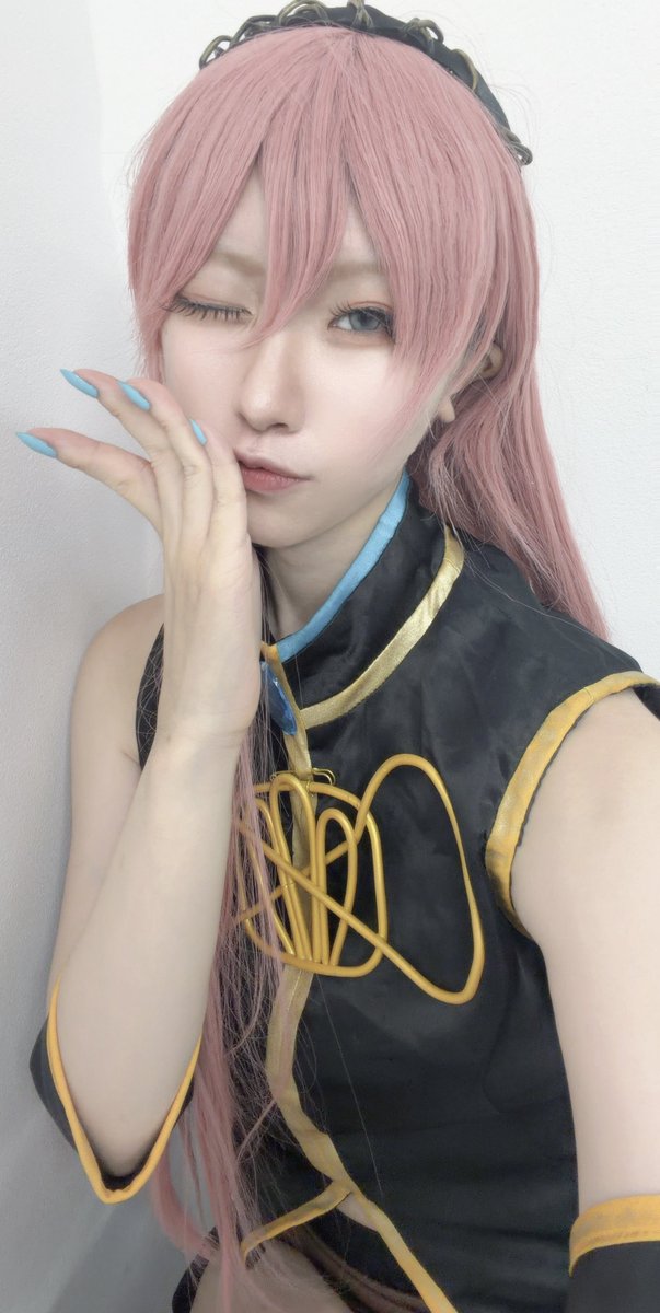 _yutukitukiduki's tweet photo. 久しぶりのボカロ~！！懐古懐古♡

#2026サマーネギ315 https://t.co/5C4TlaVsBy