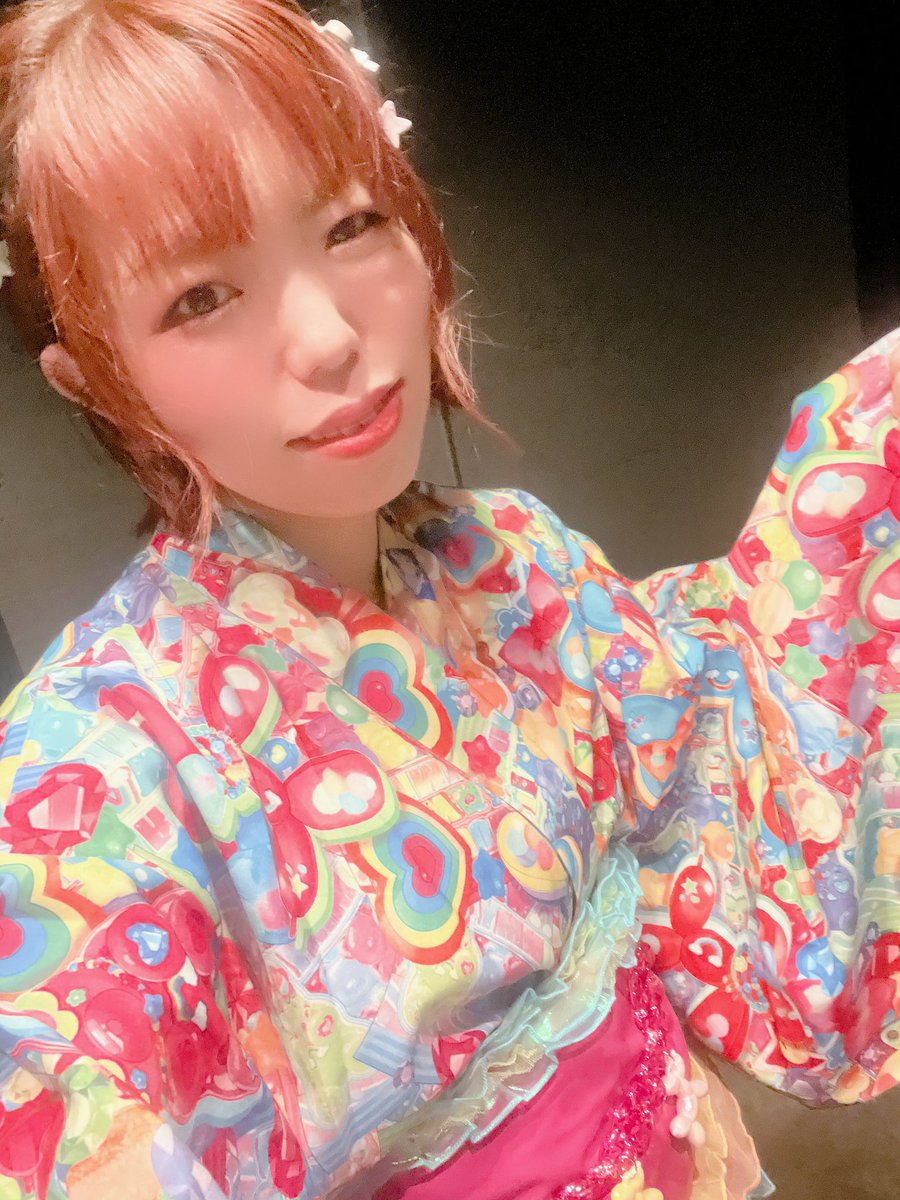 Patty_PANDORAbx's tweet photo. #たりほんライブアライブ 

まだ間に合う待ってます😭✨✨✨
ソロステージ 17:30-17:55
リアル×バーチャルライブ 19:30-19:55

本気の想い受け取ってください🙏✨✨✨
https://t.co/JGiGGeiDju https://t.co/fhG8MXnP83