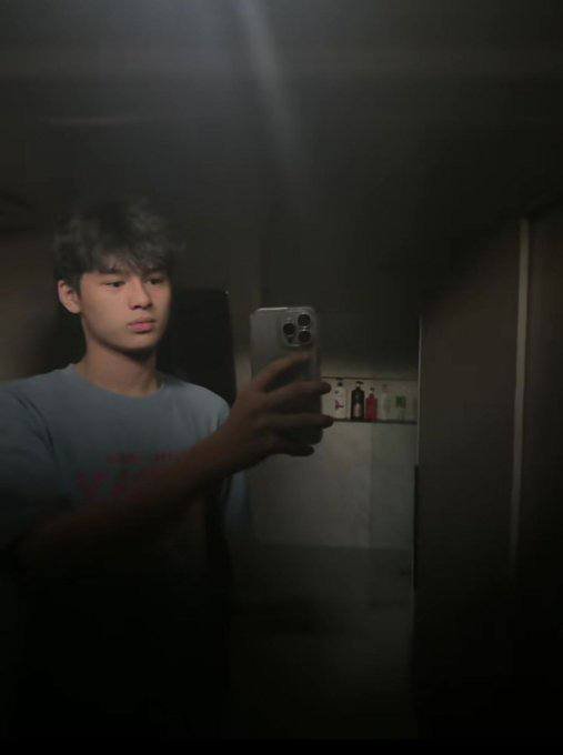 blerprep's tweet photo. gwapo mo kuya🥵

https://t.co/9yvcwwfIzx https://t.co/5CHkTQ0MlW