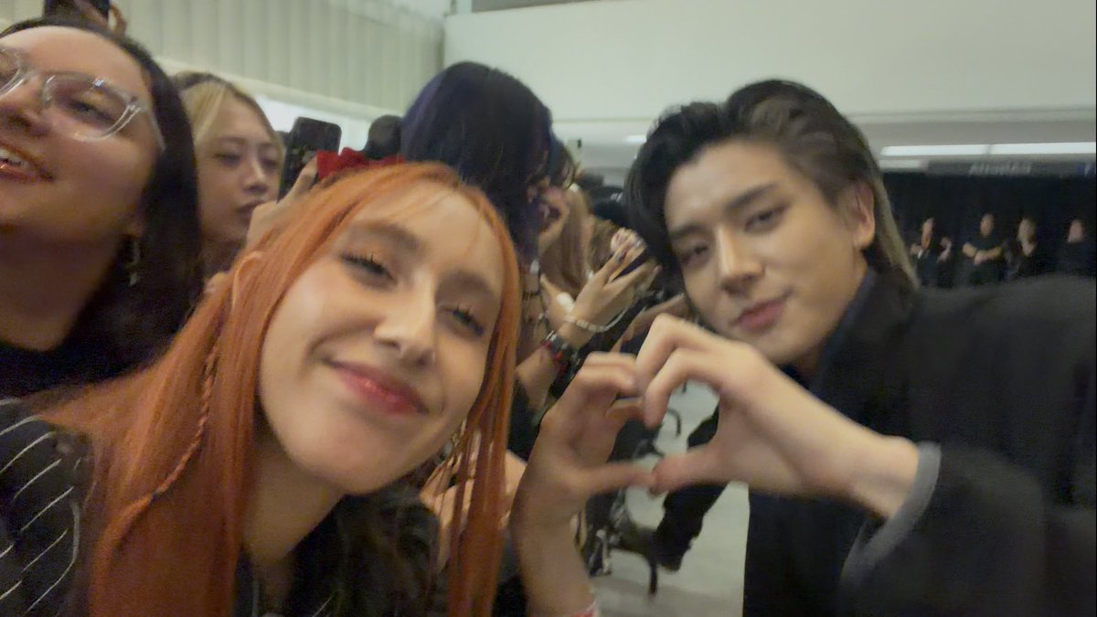 ejungwonie's tweet photo. 6/6🥹💗 gracias por darme el mejor día de mi vida enhypen!! los amo muchísimoooo, México siempre los estará esperando de brazos abiertos🇲🇽🫶🏻 @ENHYPEN_members 

#ENHYPEN #BLOODSAGA_IN_MEXICO_CITY
#EN_WORLDTOUR_BLOODSAGA https://t.co/Y3hpVNAlH3