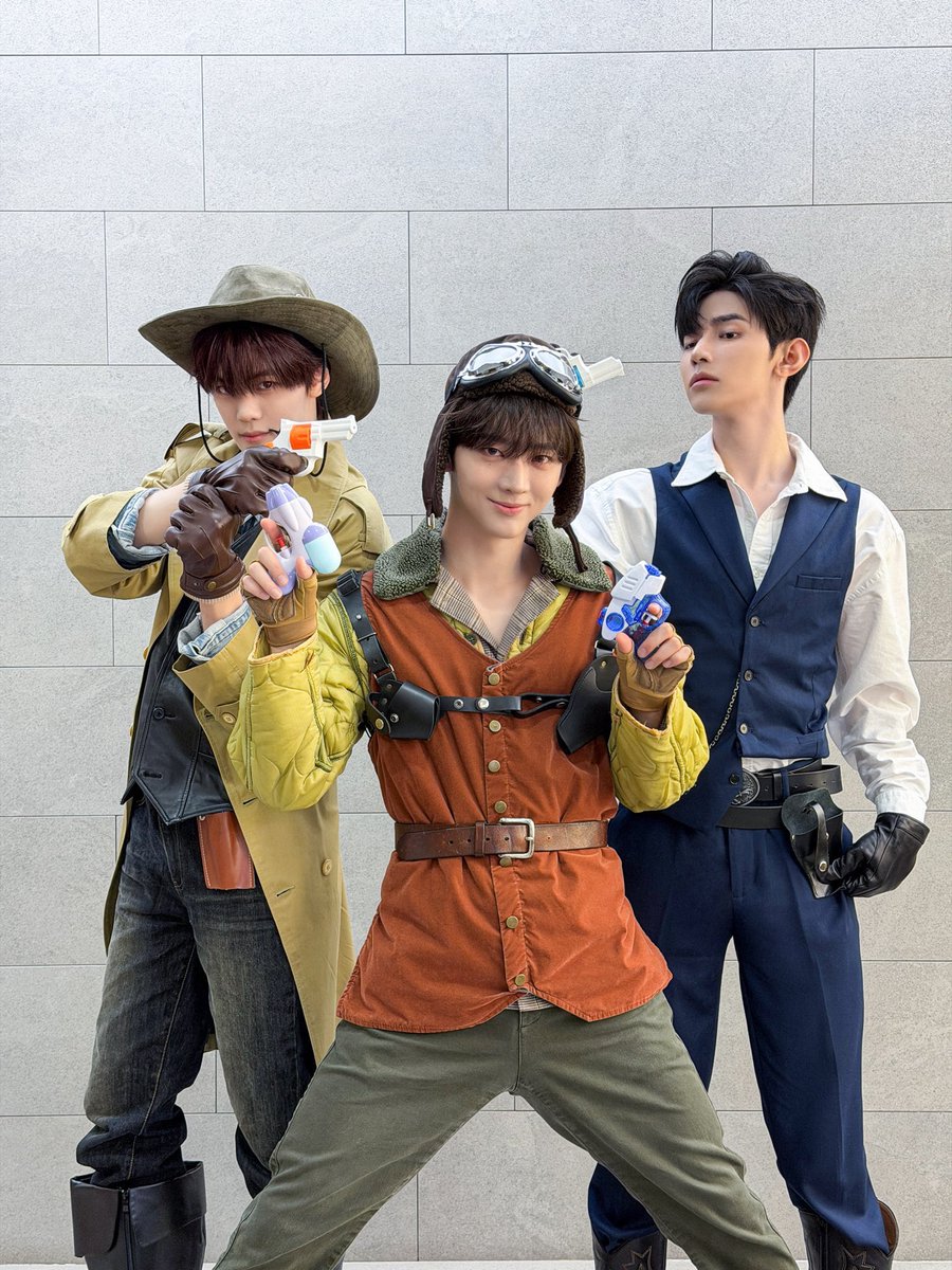 3_c1over's tweet photo. 영화 포스터 대신 만들어드렸습니다 ◠‿◠ https://t.co/Lwuljp2Gez