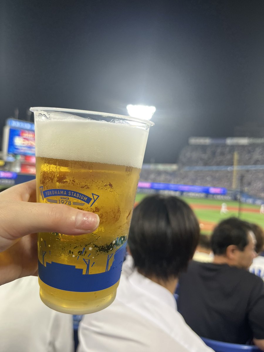 Nodoka_Shell__'s tweet photo. ハマスタ、すごく人���山いたけど甲子園のあのギチギチ具合見ると阪神ファンって宗教なんだなと… https://t.co/dTqp4BNjKX