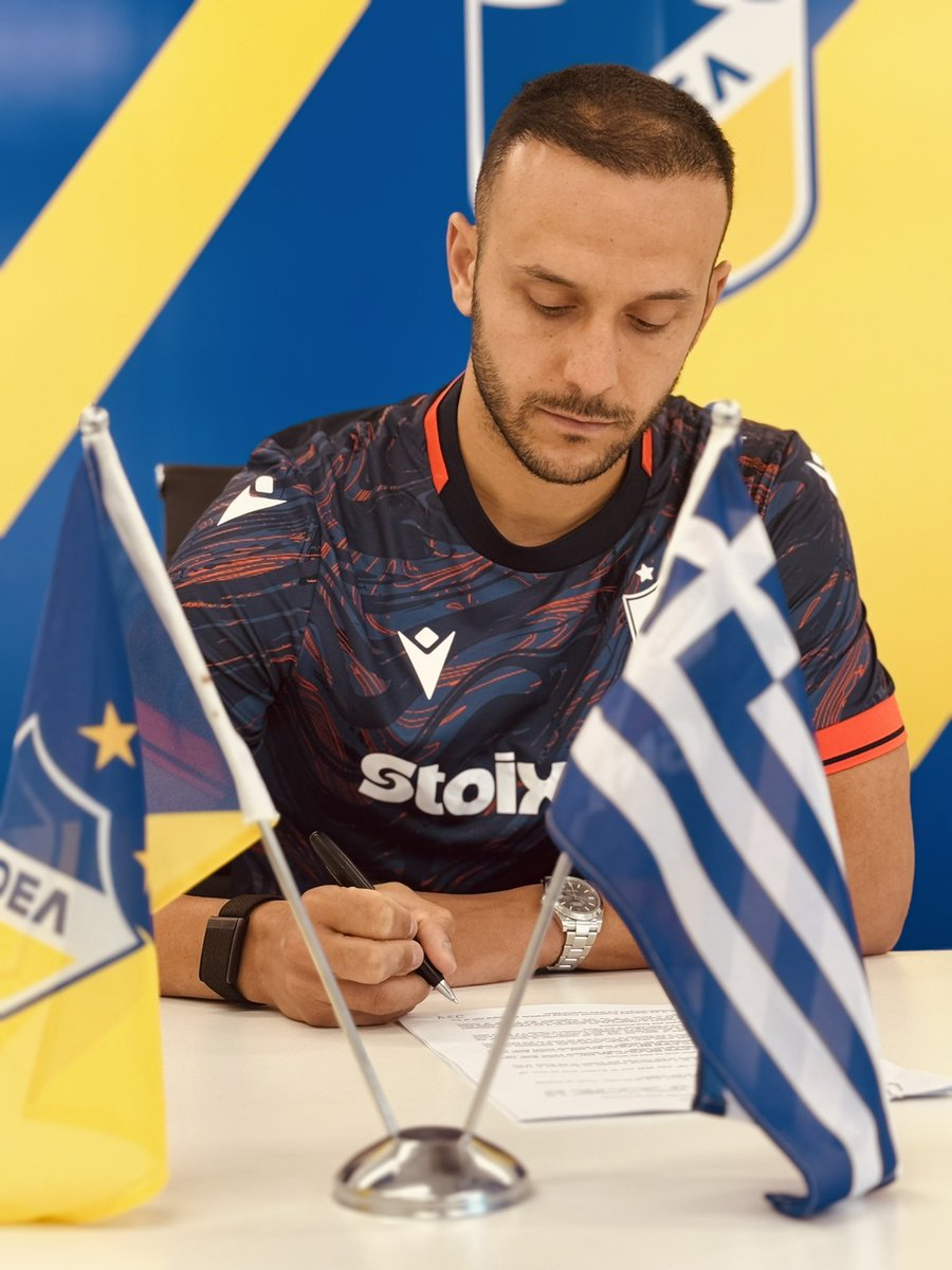apoelfcofficial's tweet photo. Done deal ✅ Welcome to APOEL FC Joan Sastre #ONECENTURYONELEGEND #APOELFC #monoAPOEL https://t.co/u8py2BI5oR