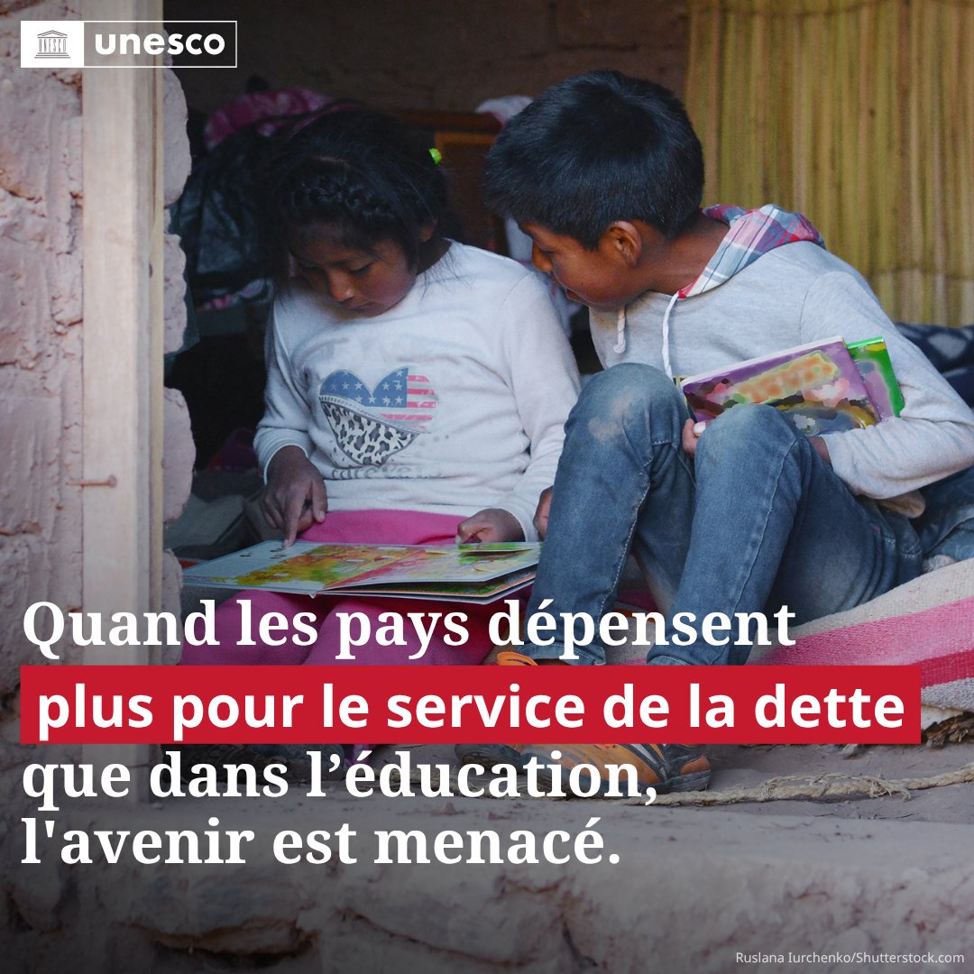 UNESCO_fr's tweet photo. Dans 113 pays, les gouvernements consacrent plus au service de la dette qu'à l'#Éducation.

Dans le cadre du Sommet sur la transformation de l'éducation + 4, l'@UNESCO_fr a lancé une nouvelle série qui explore comment les solutions liées à la dette — dont les échanges dette-éducation — peuvent protéger l'investissement dans l'apprentissage.

https://t.co/W49Hd3pwU0
#FundEducation #TransformingEducation