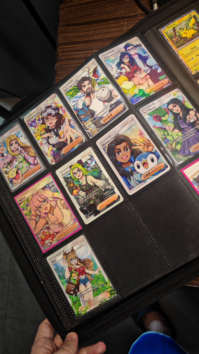 KeithMontalbo's tweet photo. My binder going crazy tbh https://t.co/fh2aKSnbUp