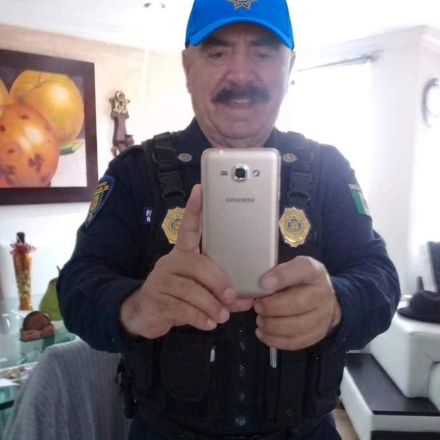 Custodios63's tweet photo. ¡Arriba los azules de Iztapalapa! https://t.co/6a2BsI1xnu
