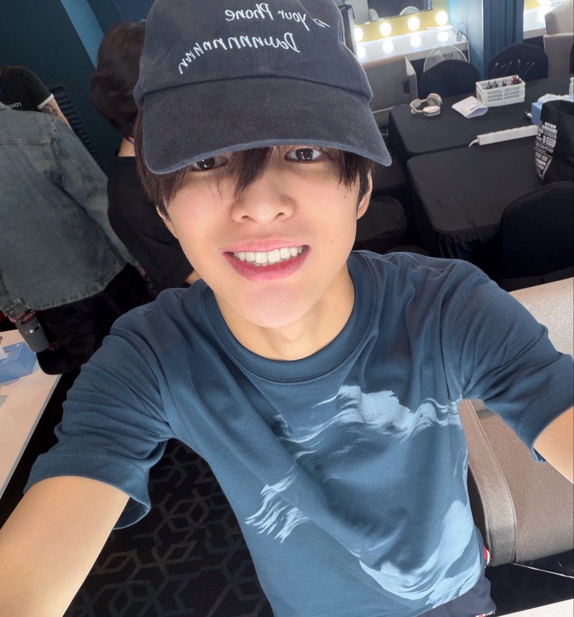 cortisrecords's tweet photo. he is wearing his own shirt aegipie, it’s so good to see him happy 💔🥹 https://t.co/hiLVnvGxo7