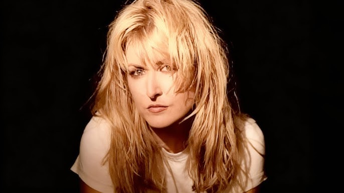 richardallinson's tweet photo. #Top10TilTen playing @donna__lewis and her #GreatestHit right now @greatesthitsuk https://t.co/NaMC4DlLE4