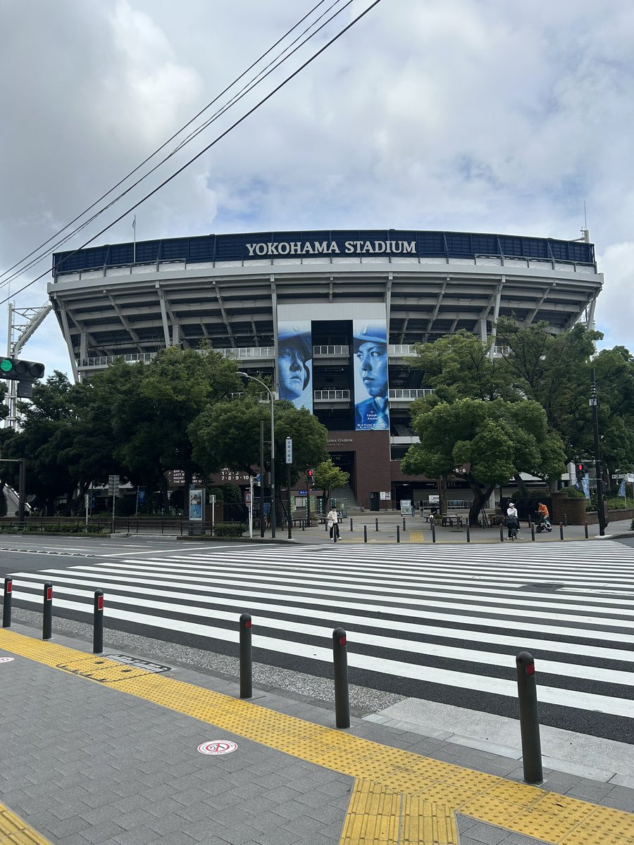 CSDe225's tweet photo. 約1年ぶりのハマスタ！

VSヤクルト https://t.co/AtJYui8dUW