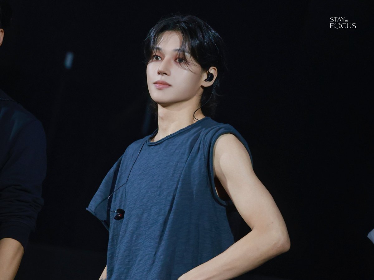 stayinfocus_jwy's tweet photo. 20260718 ATEEZ FAN MEETING 'ATINY’S VOYAGE: TINY MYSTERY' 사운드체크

@ATEEZofficial 
#에이티즈 #ATEEZ #우영 #WOOYOUNG https://t.co/VqWHdiZECi