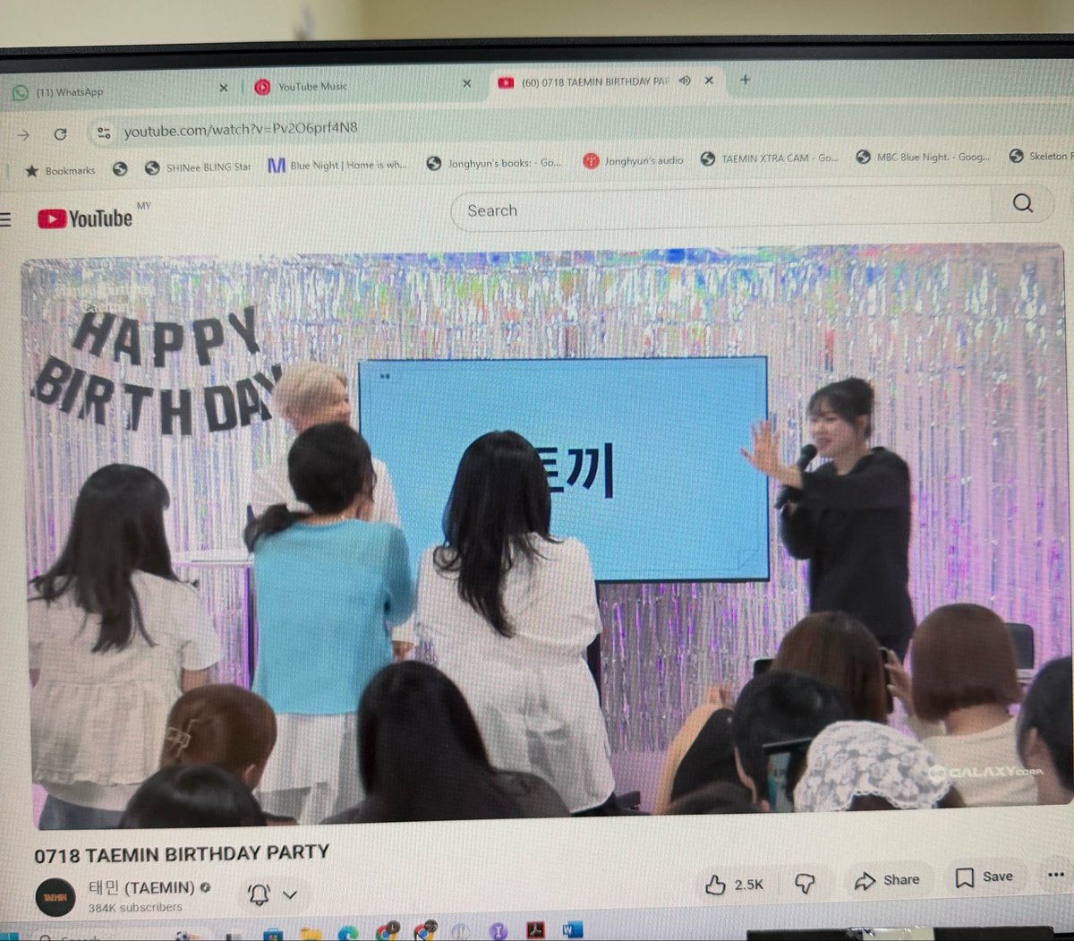 taemhud's tweet photo. Sad life im living why am i at work while lee taem doing live stream 😭😭😭😭 https://t.co/bT9Vv6pLDX