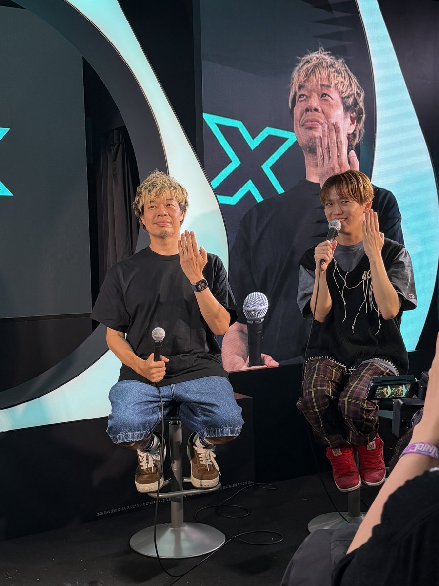 muckmama's tweet photo. 仲良し2人組♡
 #TAKUMA  #10FEET  #フォーリミ  #GEN https://t.co/KvVv6tfeMc