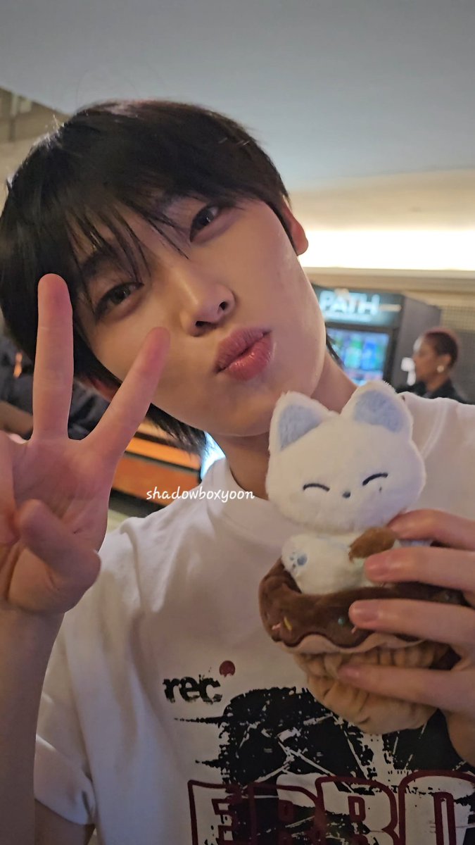 ftalsunoo's tweet photo. SUNOO THIS CLOSE OMG 😭😭😭😭😭😭😭 https://t.co/HnjWgjiM6o