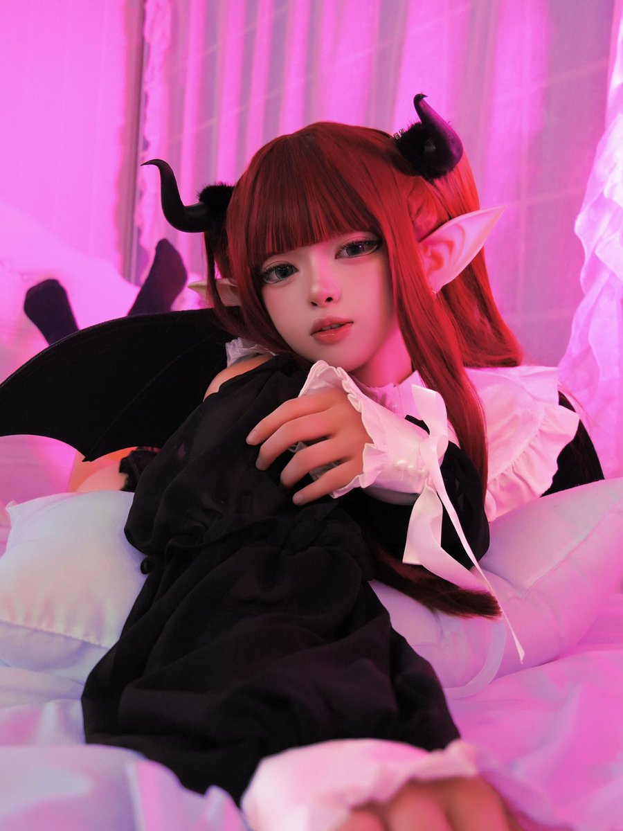 kuronekoneo1209's tweet photo. 고죠쿤♥️

#marinkitagawa #mydressupdarling #cosplay #리즈큥 https://t.co/E7RGVQch4O