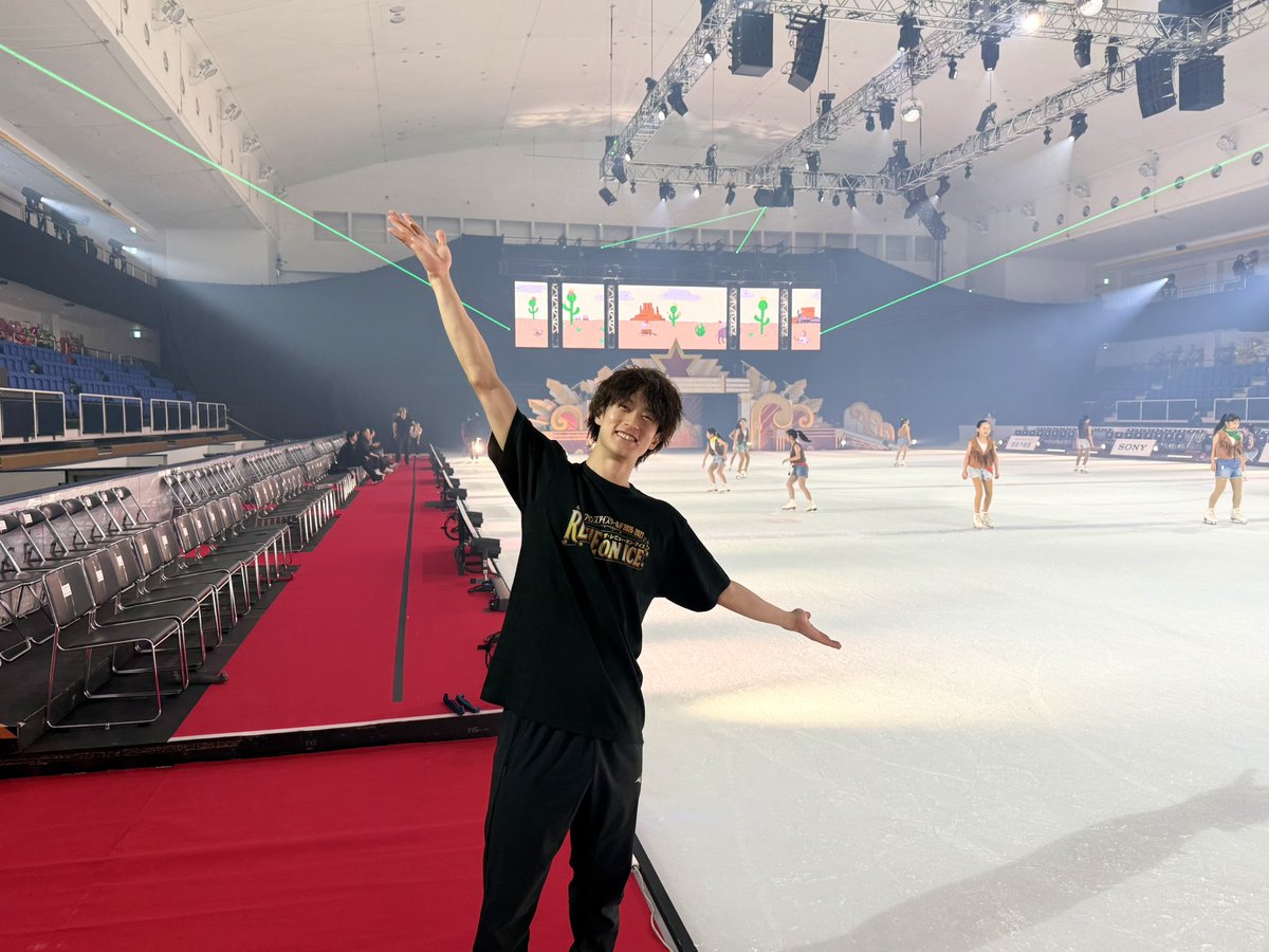 so_ta0110's tweet photo. PIW前半楽しかったです！
ありがとうございました！
#PIW 
#PIWtheREVUEonice https://t.co/0USyeHPUk9