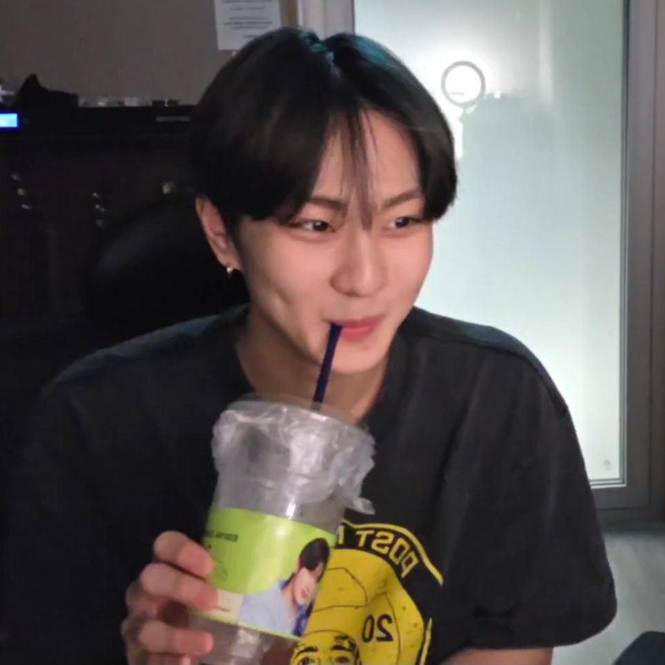 Jungwon tweet media