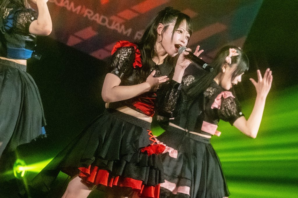 benjas_official's tweet photo. ┎┈┈┈┈┈┈┈┈┈┈┈┈┈┈┒
ㅤ
　　「RAD LIVE×GMG pre
　　　　『RAD JAM大作戦』」
ㅤ
┖┈┈┈┈┈┈┈┈┈┈┈┈┈┈┚
.
.
💙如月みゆら ＠miyura_benjas 
💛綿矢花火＠hanabi_benjas 
🩷鳴宮かなた ＠kanata_benjas 
❤️間宮みいな @miina_benjas
.
. https://t.co/dBoVAOTT6g