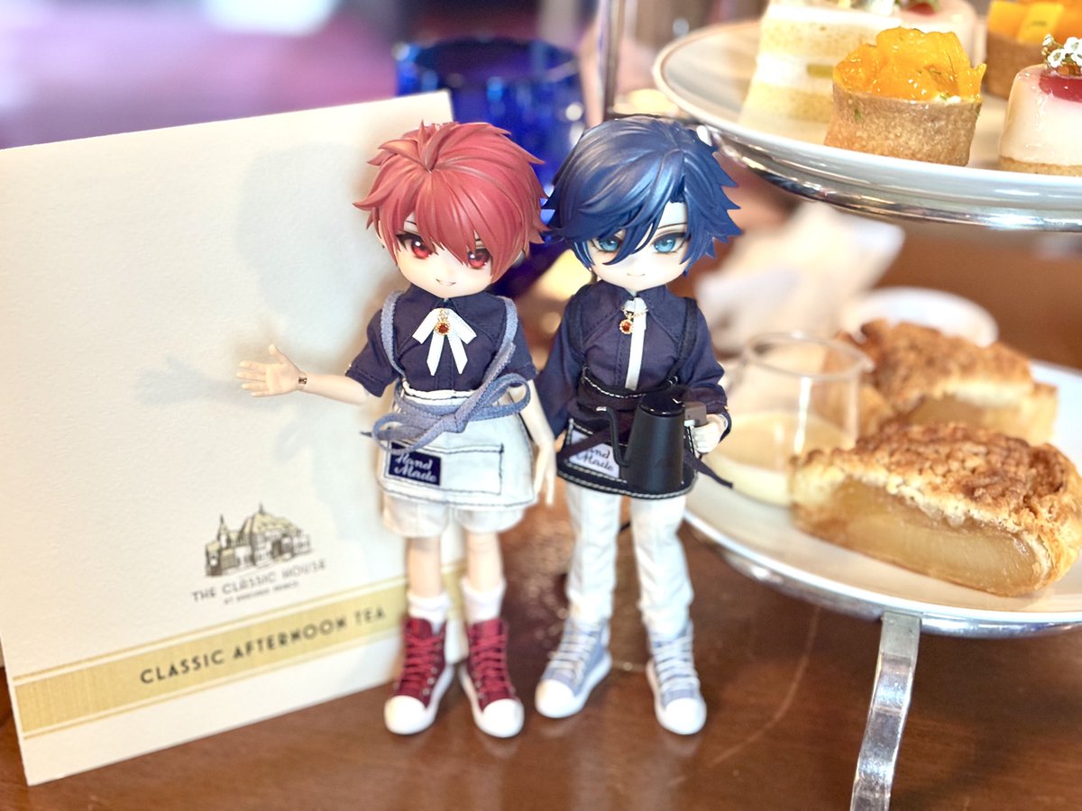Akiha_more's tweet photo. 楽しいヌンティ(⑉･̆༥･̆⑉)
お茶飲む子とコーヒー作る子𖦹' ‐ '𖦹
そしてアカツキワインナリ(?) https://t.co/MEK5K7F2fJ