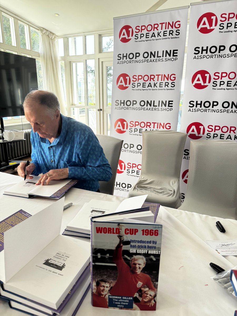 Sir Geoff Hurst tweet media