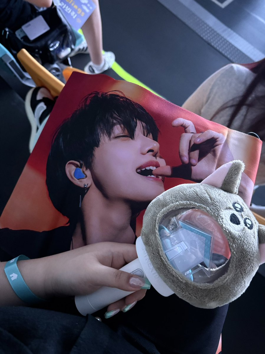 dearmy222's tweet photo. nn만원 주고 또 보고싶은 보이넥스트도어 콘서트입니다••• https://t.co/PaOTZVvoik