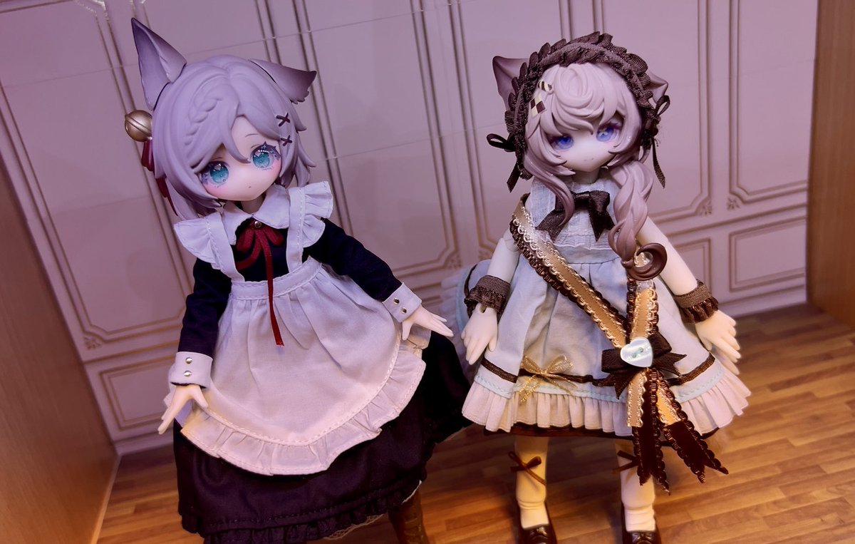 kuko2814's tweet photo. ユウリちゃんと比較
大体同じくらいかな?
ボディはちょっとフフちゃんが太………ﾅﾝﾃﾞﾓﾅｲﾃﾞｽ
いやでも特に足が……(ここで文章は途切れている) https://t.co/Eh1IRtO3T4