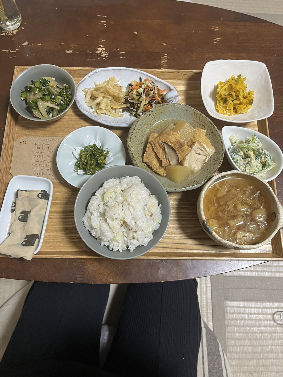 erinahirakawa's tweet photo. 産後ケアショートステイで
本当に助かったのは
健康的なご飯を食べれたこと。
そしておっぱいマッサージをおっぱい飲ませる前に毎回してくれたことで、乳腺炎回避できたこと。
離乳食の進め方、布おむつ、卒乳の仕方を学べたことで不安がなくなったこと。
よく眠れたこと。
4年前が懐かしい。 https://t.co/ToUZ4H5fC6