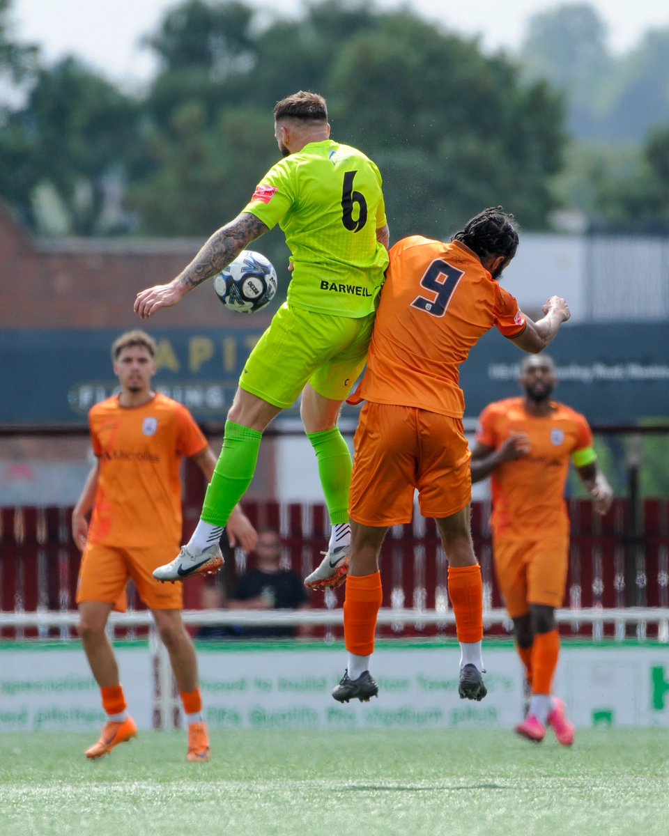 ilkestontown_fc's tweet photo. Vital minutes in the bank 🏃

🟠 0-1 🟢

#OneTownOneClub https://t.co/lC22NNeNxl