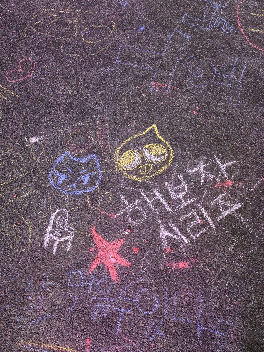 Patricksttttar_'s tweet photo. 이 더운날 개마힉는 케이크까지 사다준 그녀는 나만애천사 👼🫶
@doitdoitchew0_0 https://t.co/jYQiUlDv37