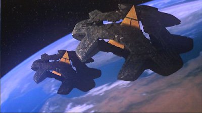 KStargateFan's tweet photo. On this #PyramidsDay, remember the Pyramids were landing platforms for the Goa'uld motherships. #SaveStargate https://t.co/nAMj81CtpO