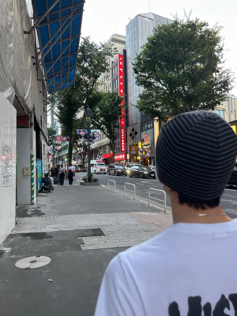 maatttoo00's tweet photo. 오늘 데이트 한 사진 바로 풀어주는 착둥이 https://t.co/OSITYGPLlD