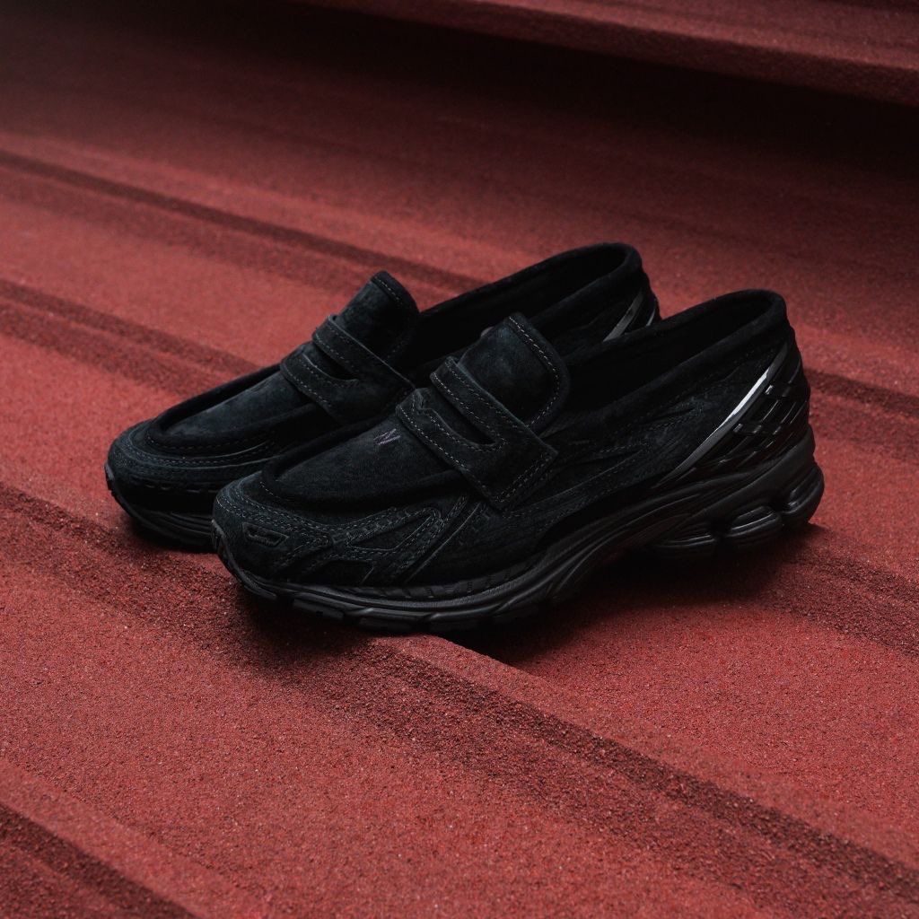 shun_dax's tweet photo. え、これ普通に買えるの？
New Balanceのローファースニーカーは絶対今のうちに持っておくべき https://t.co/X4JeY45dSr