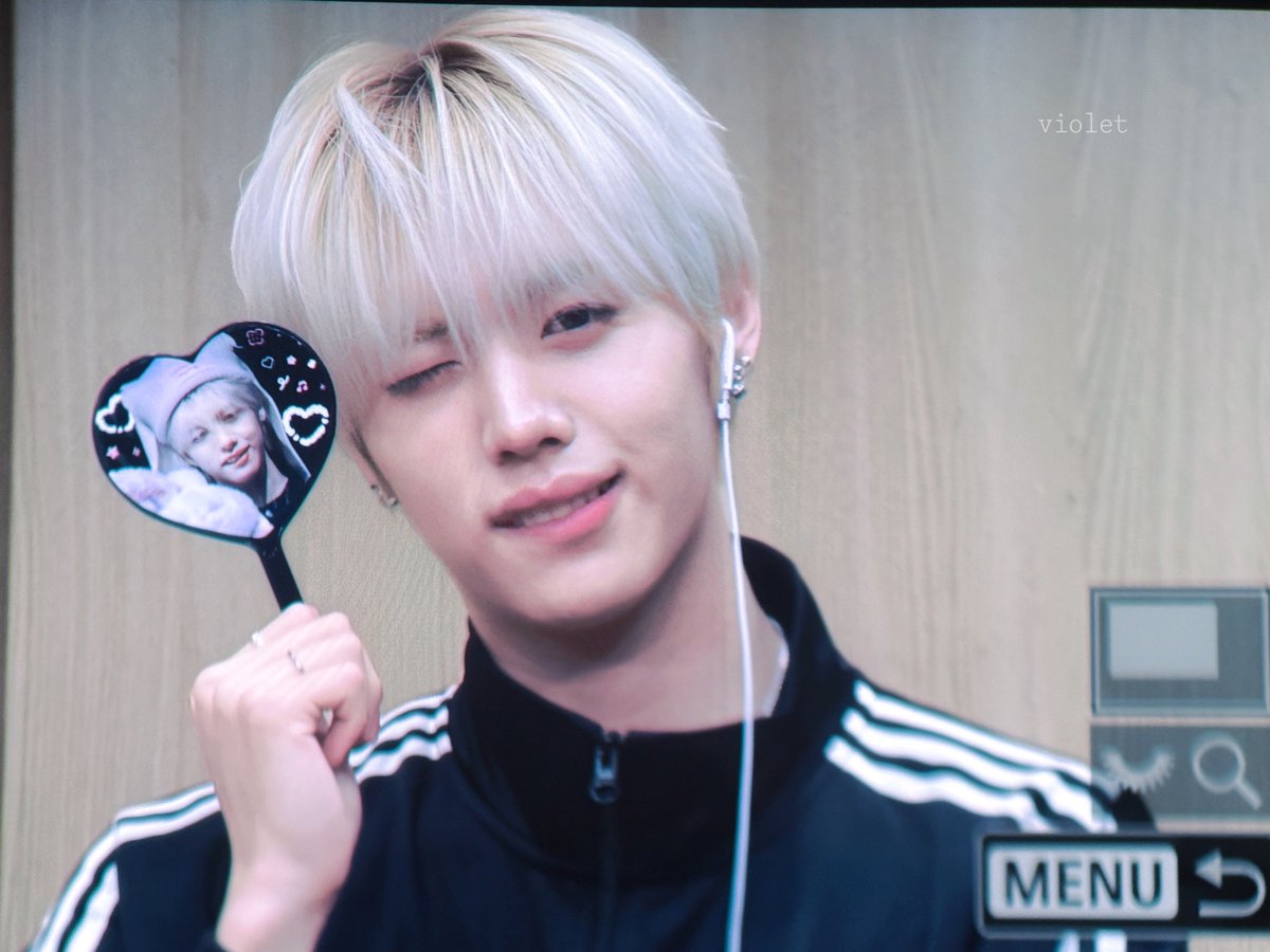 idforviolet's tweet photo. 260718 에버라인 pre. #최태인 https://t.co/XIjbKvrZ2y