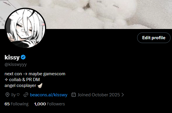 ririscxrs's tweet photo. Thank you for 1k!! 
Ill do another giveaway soon https://t.co/TvWriBv5mW