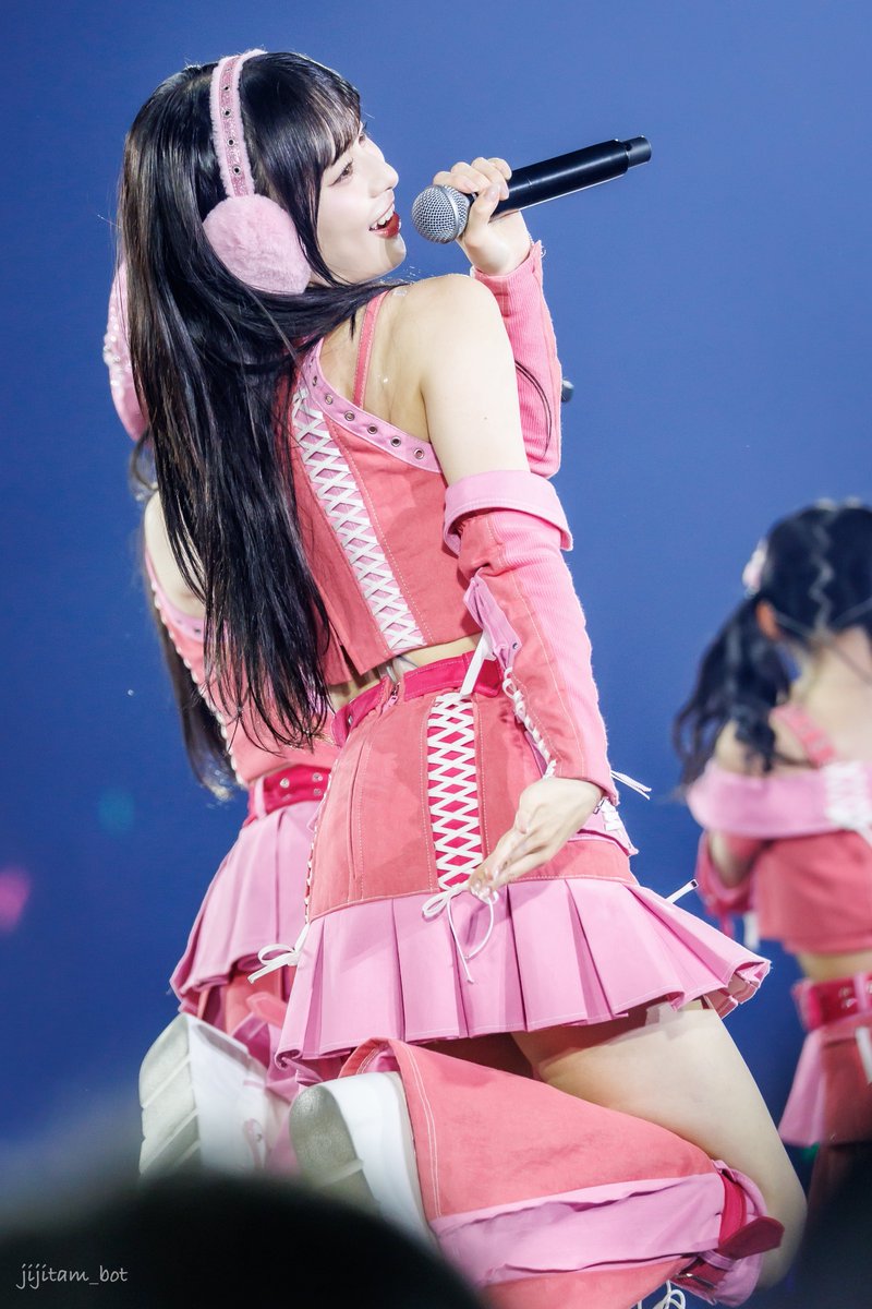 jijitam_bot's tweet photo. ≠ME ARENA TOUR 2026「喝采パレード」
📍横浜アリーナ Day2 夜

#冨田菜々風 さん(@tomita_nanaka )
2026.07.18
#ノイミー_カメコ
#ノイミーアリーナツアー2026 https://t.co/w84ND2iCsO