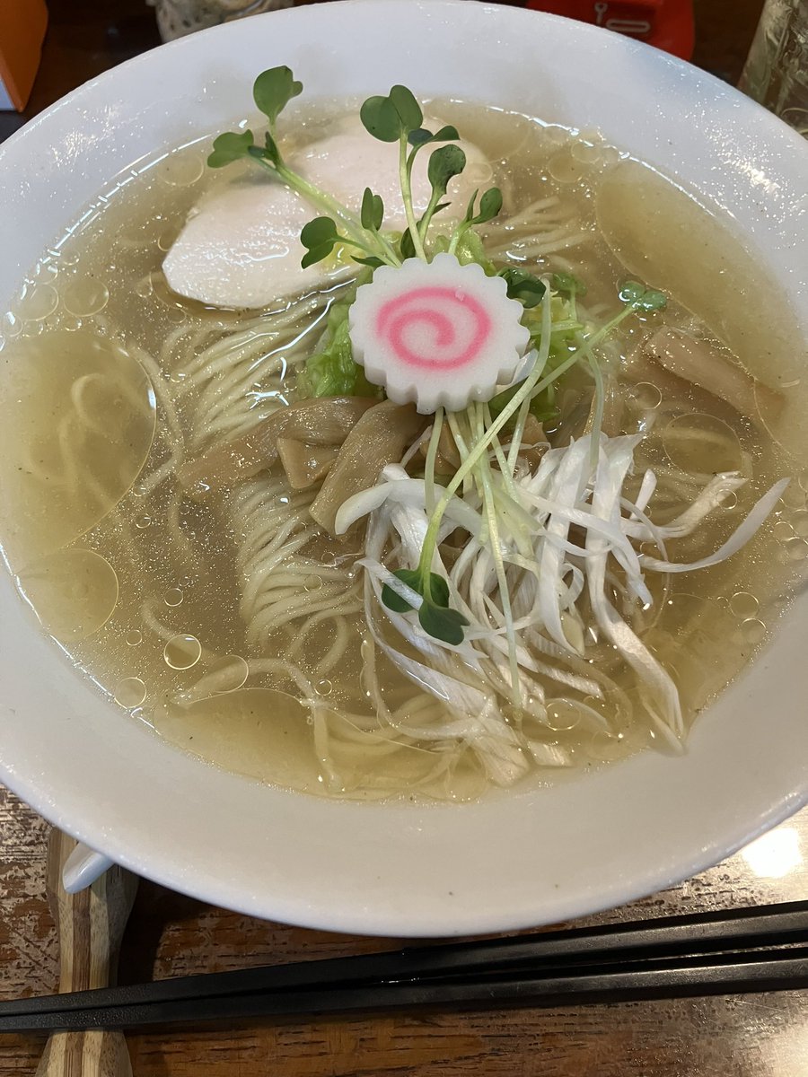 bayhiro51's tweet photo. ふくろう 戸塚
はまぐり×トマトのだしラーメン冷

限定お願いします🔘笑

トマト🍅をしっかり感じられる至高の逸品🏆✨レタスのおひたしが堪らなく美味しいっ！🥬👍次回はレタス増しが出来ますように（笑）🥺

今日もありがとうございました😋
ご馳走様でした🙏 https://t.co/6zvtgoyFTL