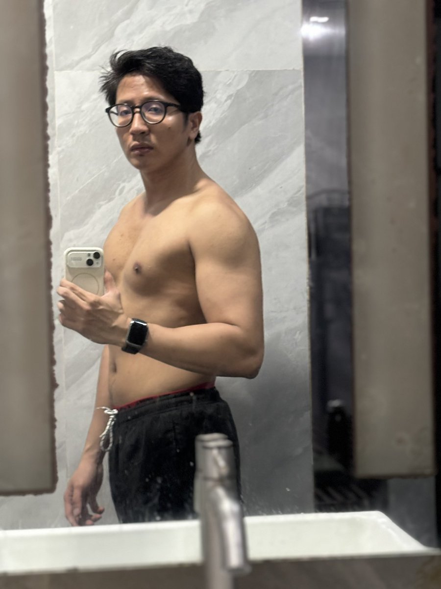 JCsalayo's tweet photo. may progress nga ba? 😭 https://t.co/FZC6mGKg6s