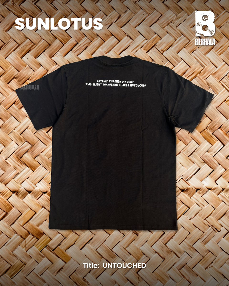 Berhalamerch's tweet photo. Sunlotus - Untouched | T-shirt Black (Free Sticker) @LoudSunlotus

Official Merchandise | 1312% Original Merchandise! Brand New | Limited Stock Heavy Cotton 20s, HQ Plastisol Ink 

IDR 209.000 https://t.co/4kpLU0s5DC
